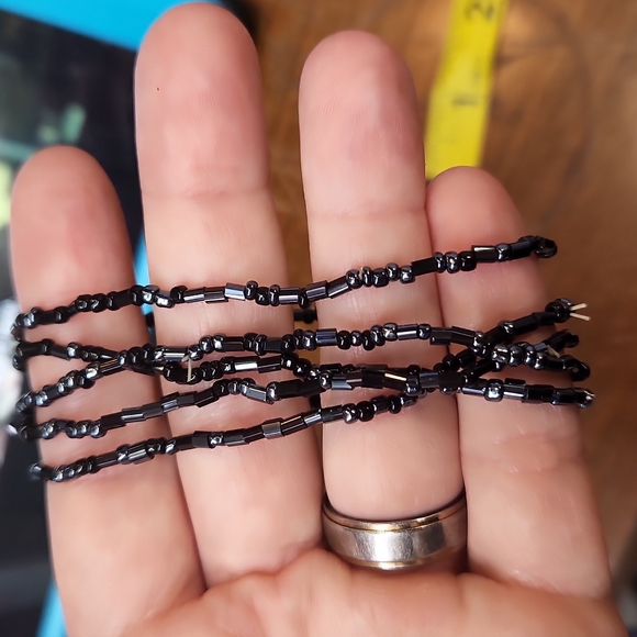 5/$25๐ดLot of 6 Boho Black, Blue, Turquoise, Green Bracelets - Picture 6 of 6